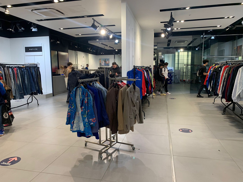 Festival Place hosts second hand clothing pop up ‘we are.’ - A1 Retail ...