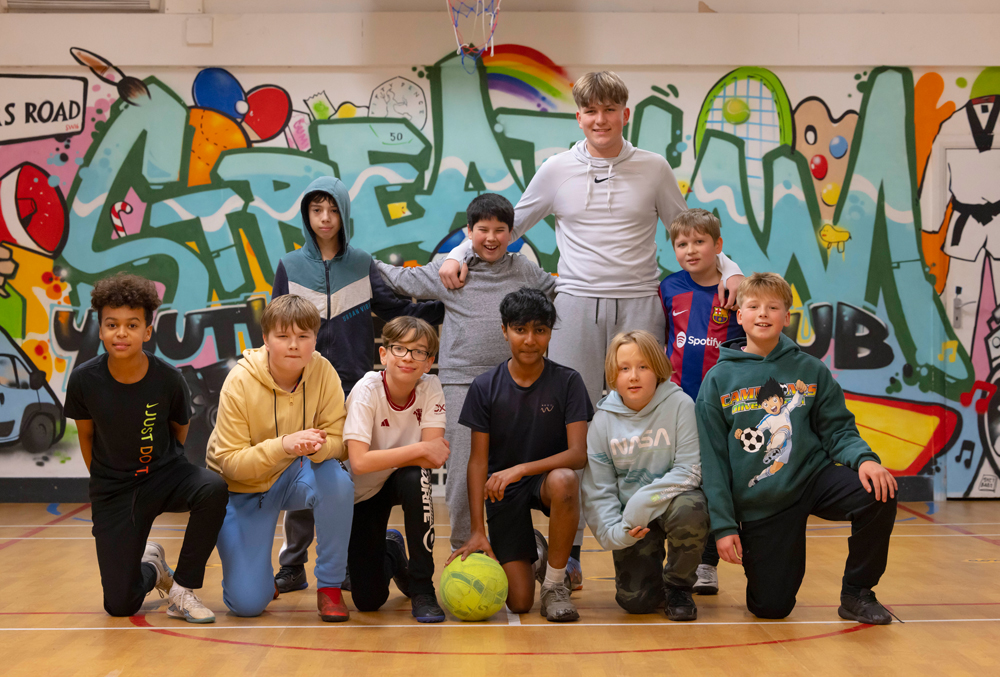 Decathlon and Mayor’s Fund for London launch pilot sports libraries for youth in London – A1 Retail Magazine