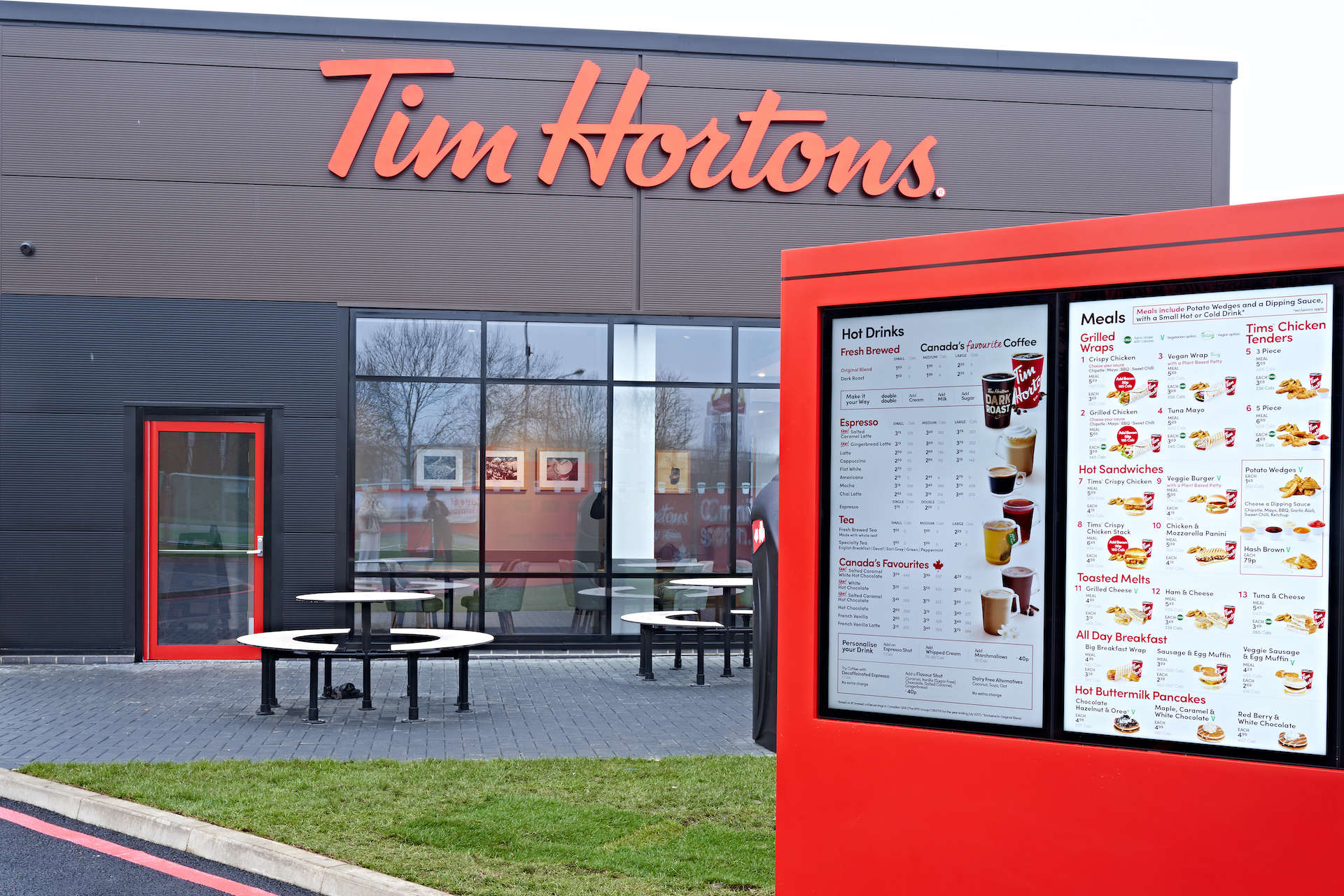 Tim Hortons  Lakeside Retail Park